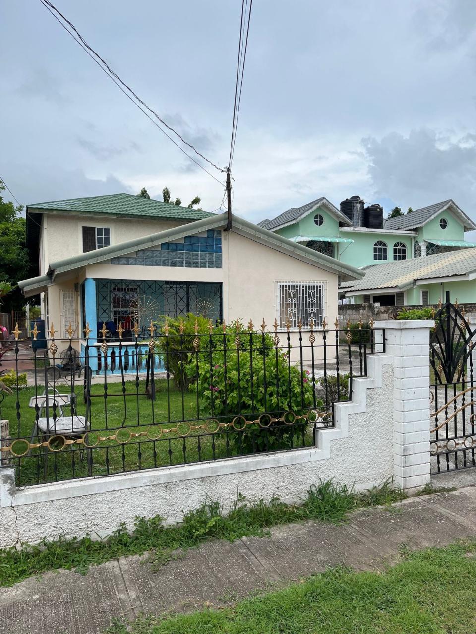House for Sale   Old Harbour