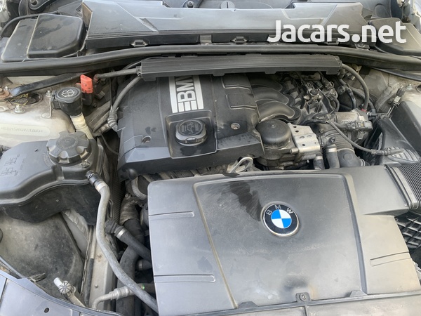 BMW 3-Series 1,8L 2009