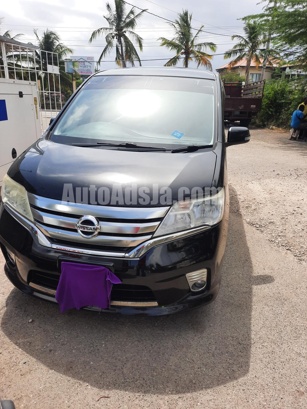 2012 Nissan Serena