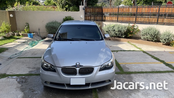 BMW 5-Series 0,5L 2006