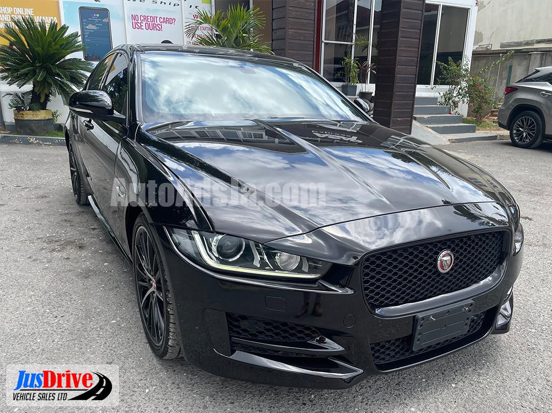 2016 Jaguar XE