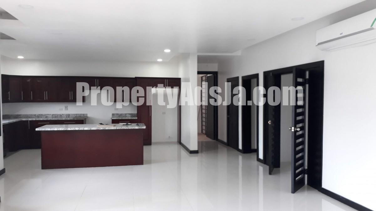 3 bed Apartment For Rent in Russell Heights Kingston 8, Kingston / St. Andrew, Jamaica