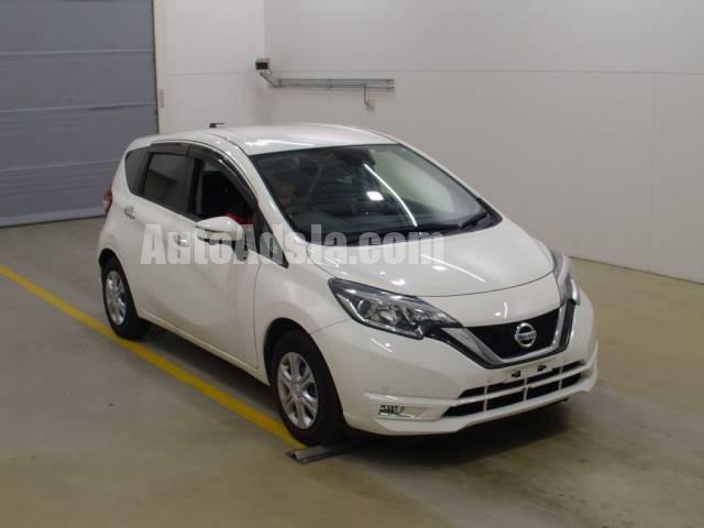 2018 Nissan NOTE