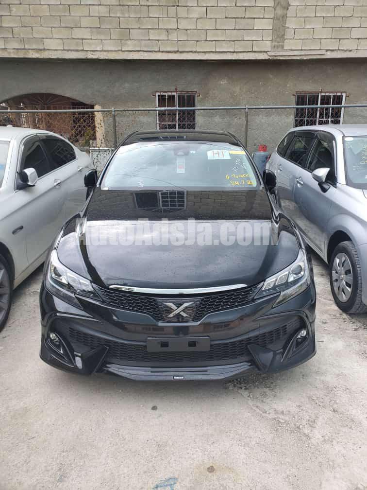 2017 Toyota Mark x