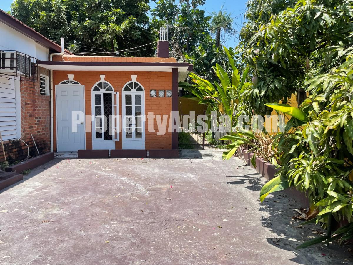 2 bed Flat For Rent in MONA, Kingston / St. Andrew, Jamaica