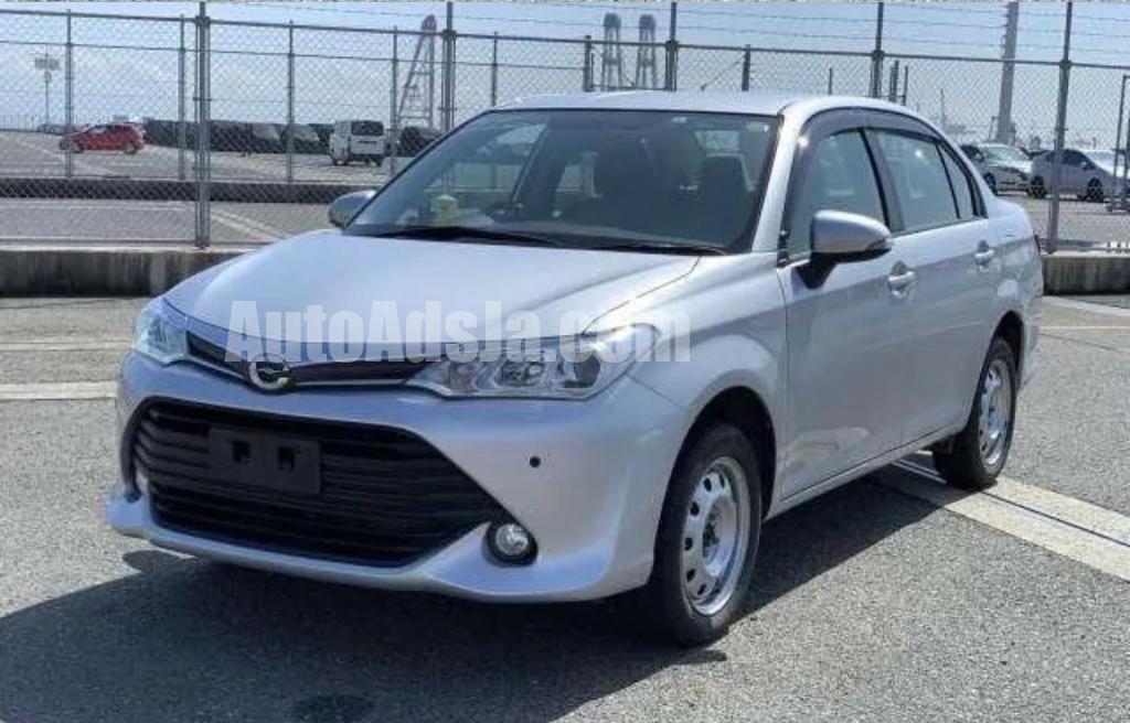 2017 Toyota Axio