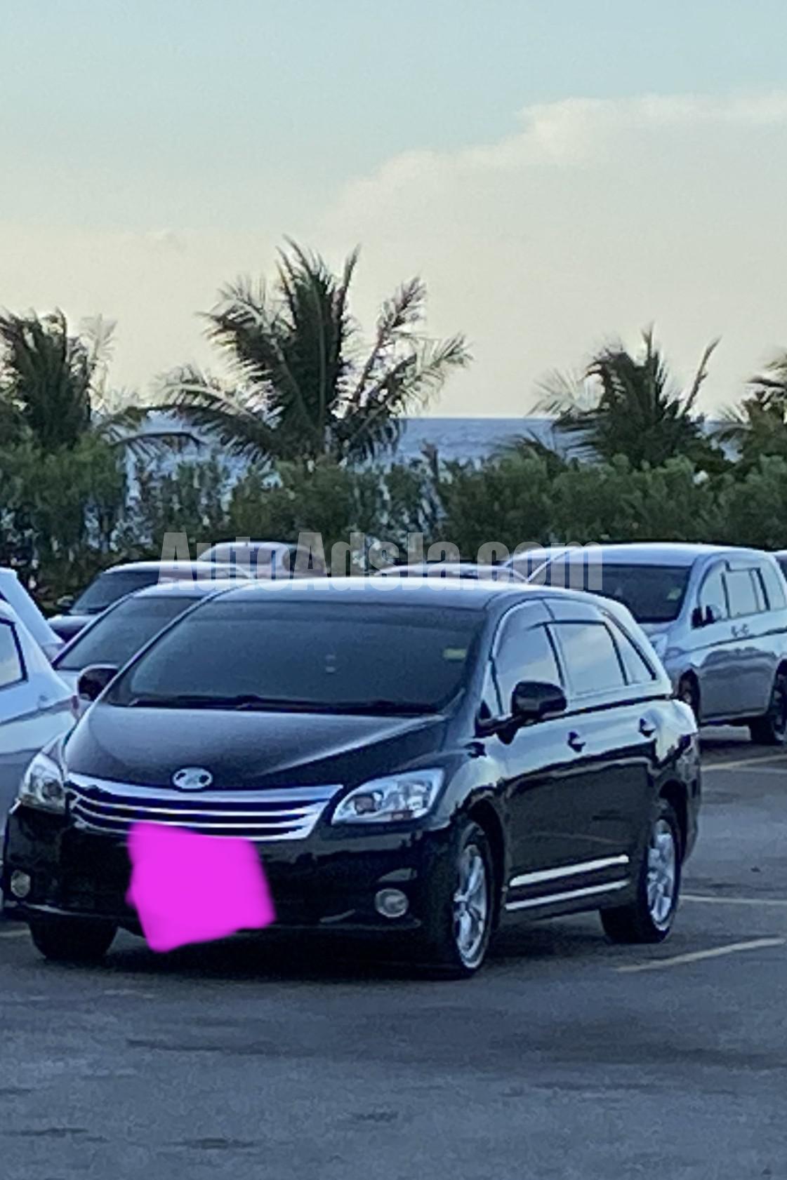 2010 Toyota Mark x Zio