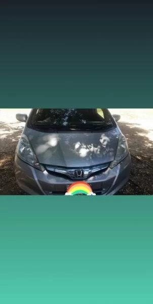 Honda Fit Hybrid  2012