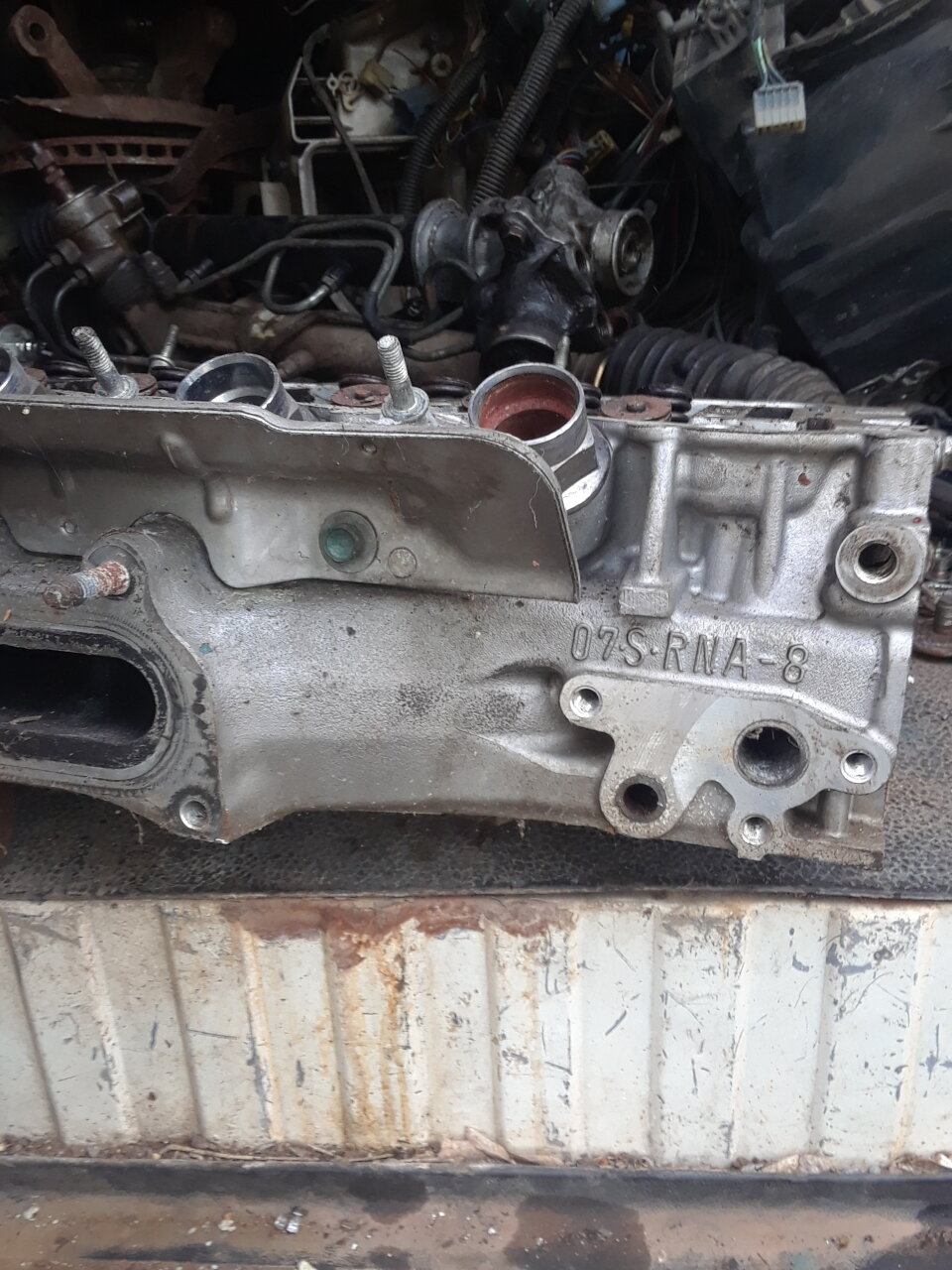 For Sale: Honda Stream Cylinder Head
