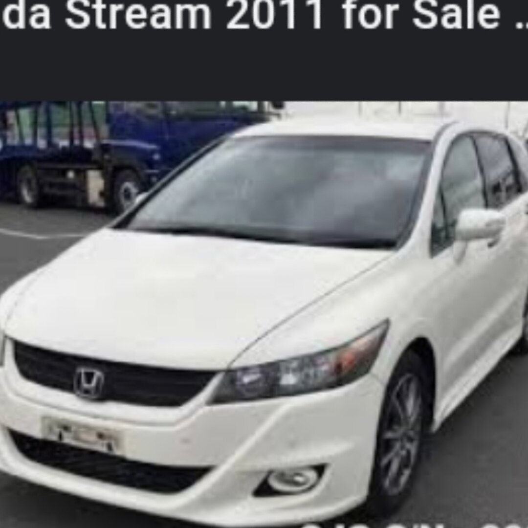 For Sale: Honda Stream Rsz 2011