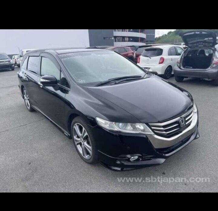 For Sale: HONDA ODYSSEY 2013