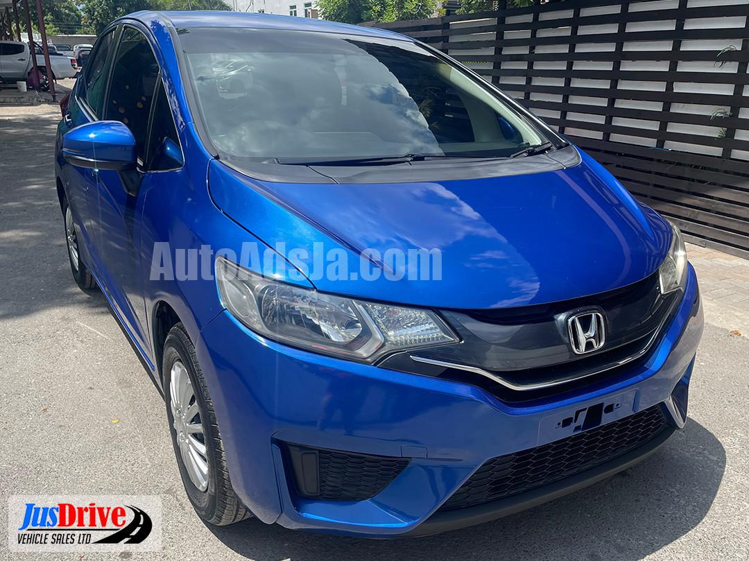 2015 Honda FIT