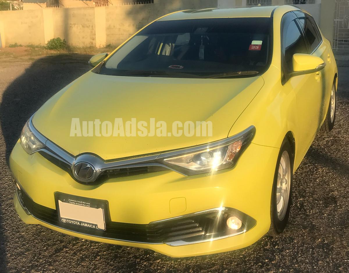 2016 Toyota Auris