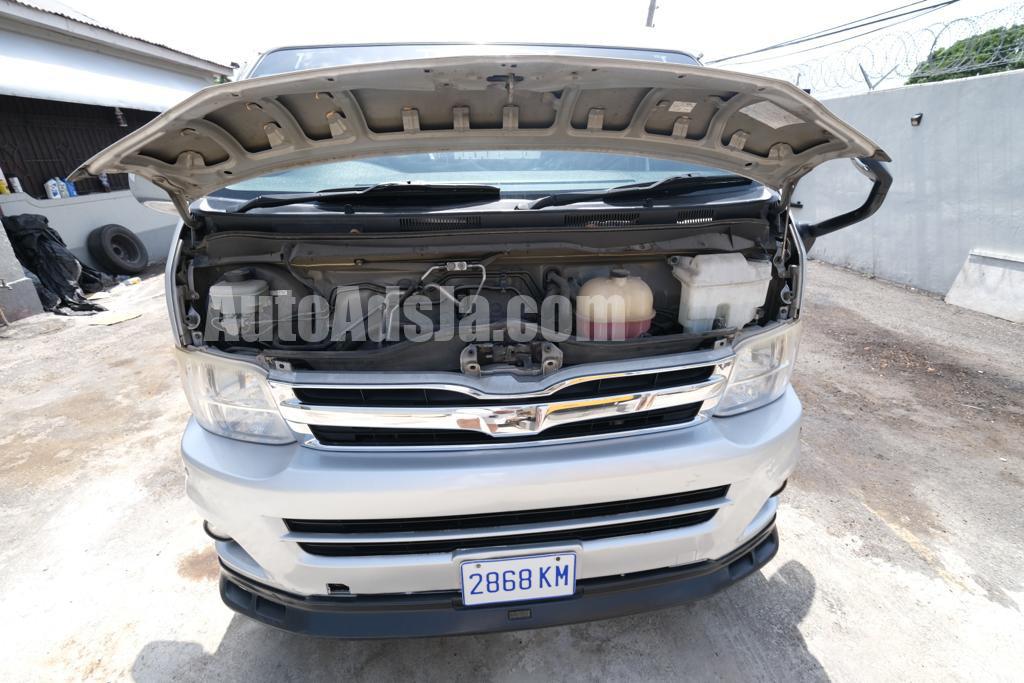 2012 Toyota HIACE