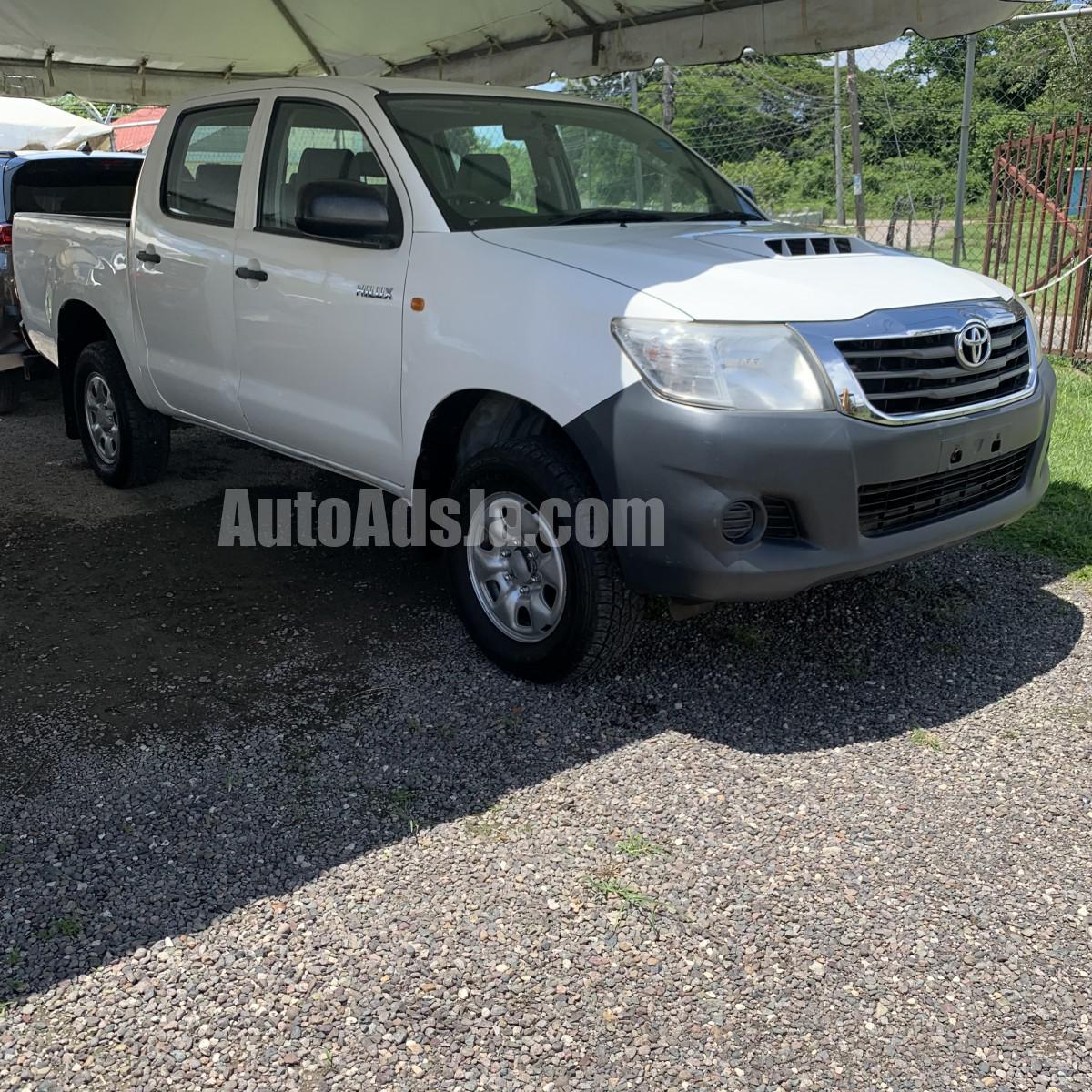 2013 Toyota Hilux