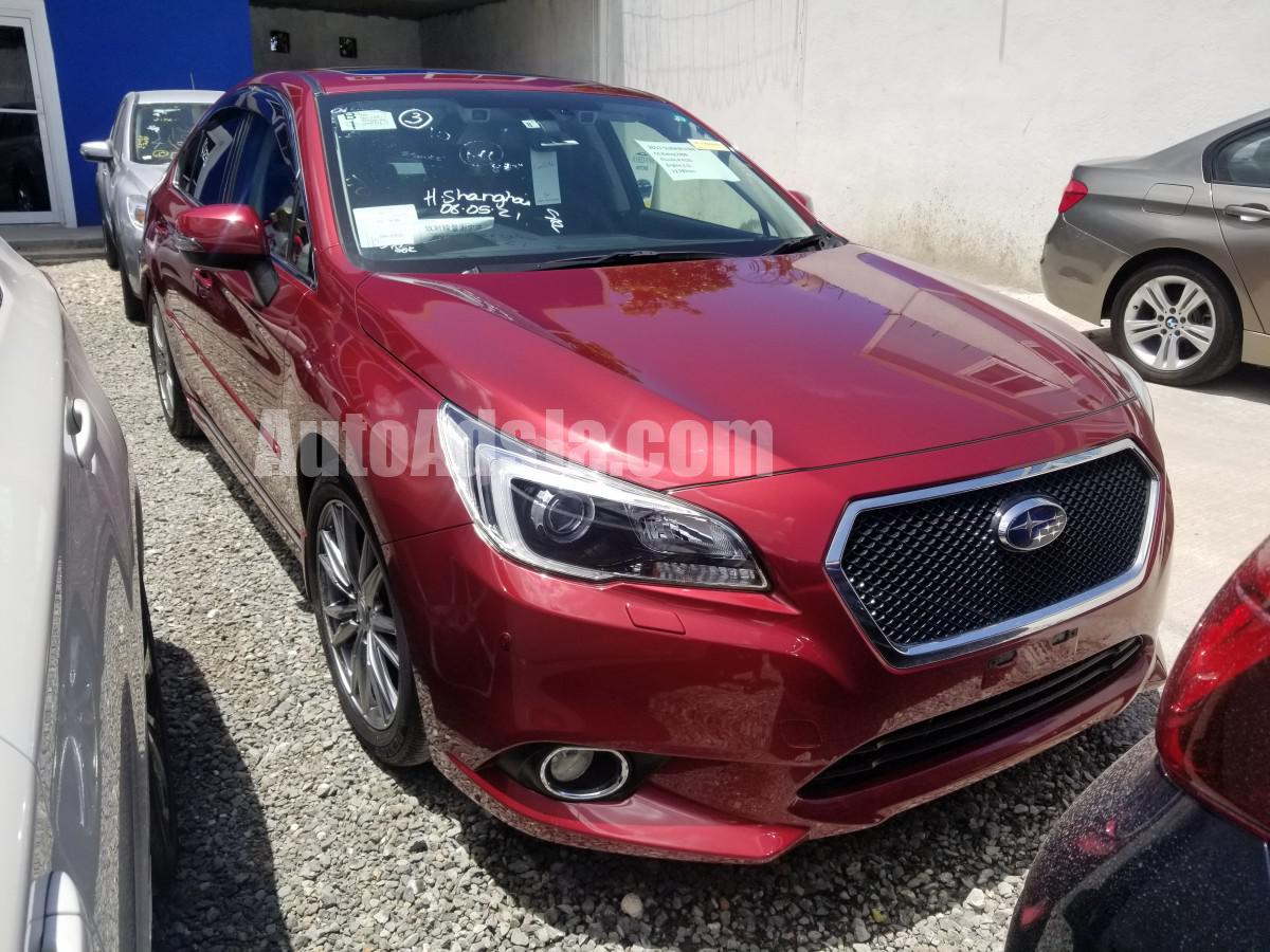 2017 Subaru LEGACY B4