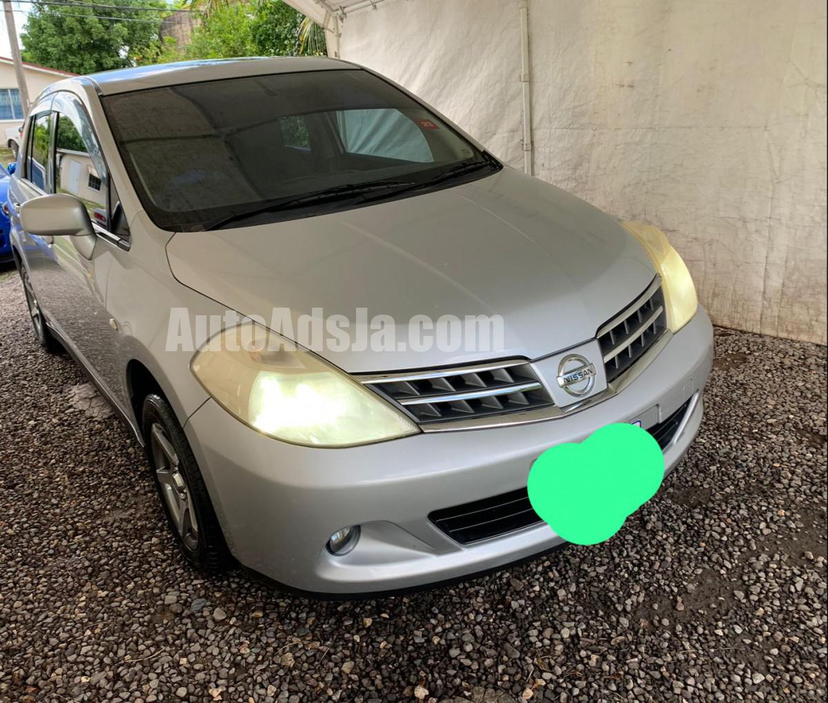 2012 Nissan Tiida Latio
