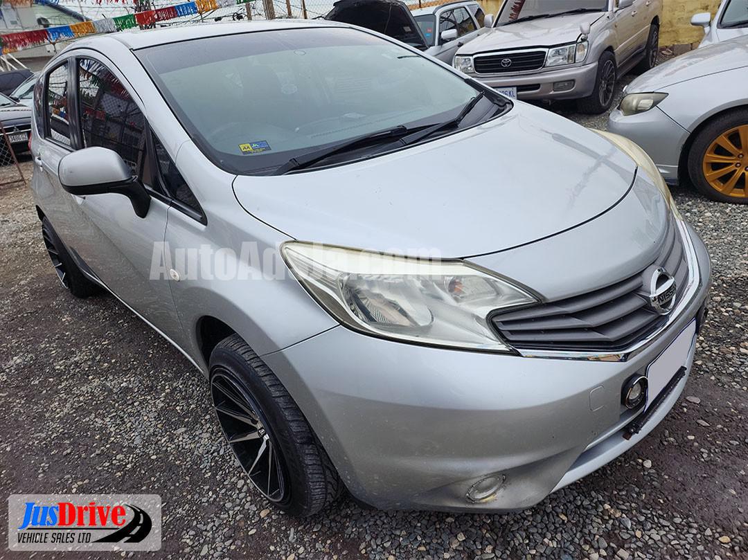 2013 Nissan Note