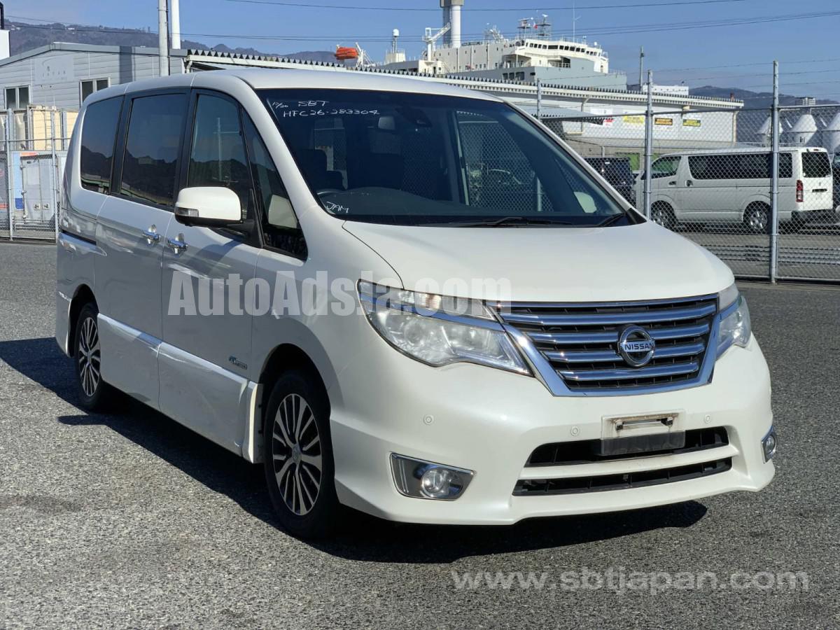 2015 Nissan Serena