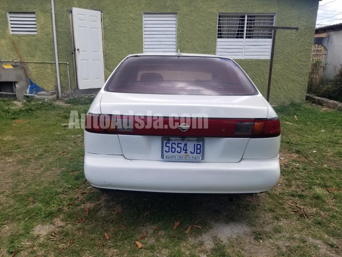 1995 Nissan B14
