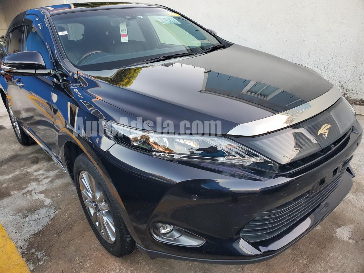 2017 Toyota HARRIER