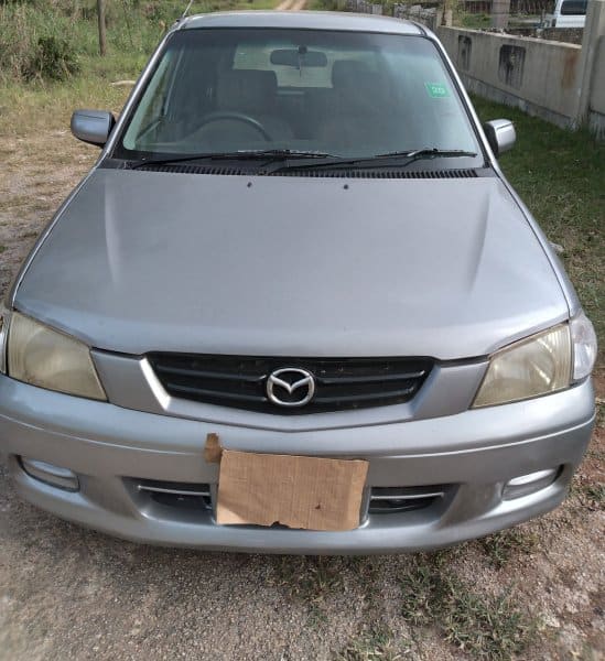 Mazda Demio 2002