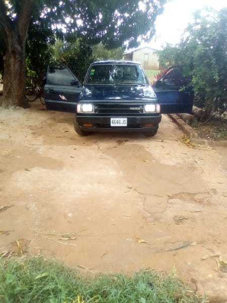 Mazda B2200