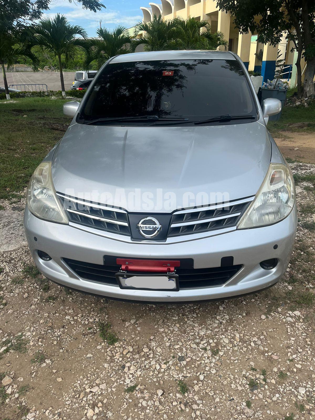 2012 Nissan Tiida Latio