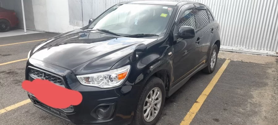 Mitsubishi RVR must go...lady driven