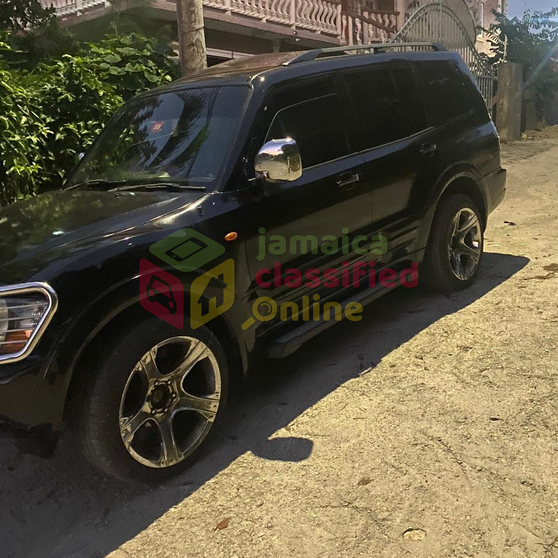For Sale: Mitsubishi Pajero For Sale