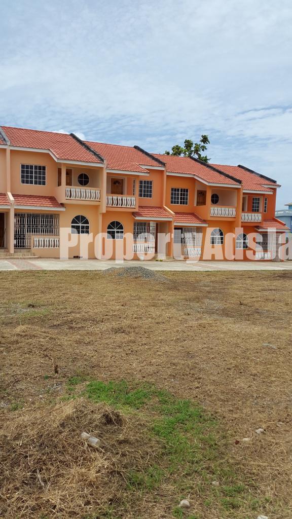 2 bed Townhouse For Sale in Albion estate, St. Thomas, Jamaica