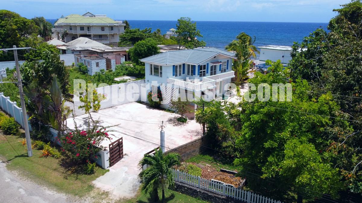 6 bed Apartment For Sale in Runaway Bay, St. Ann, JamaicaUnder Contract