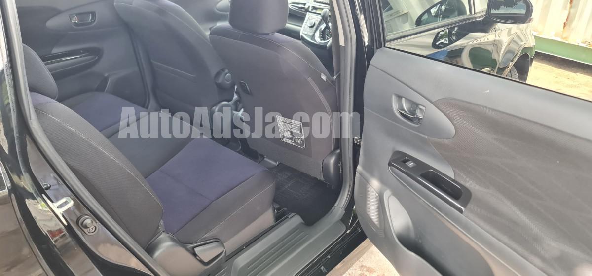 2013 Toyota wish