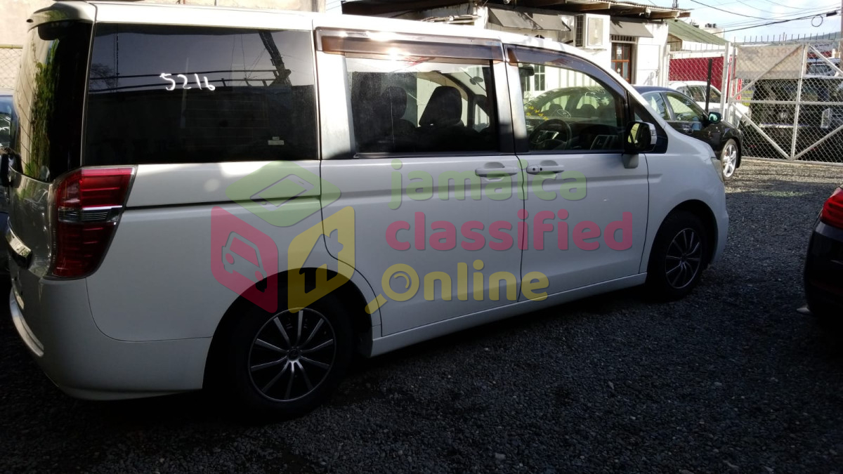 For Sale: Newly Imported 2013 Honda Stepwagon For Sale