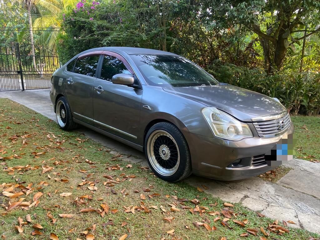 For Sale: Nissan Bluebird