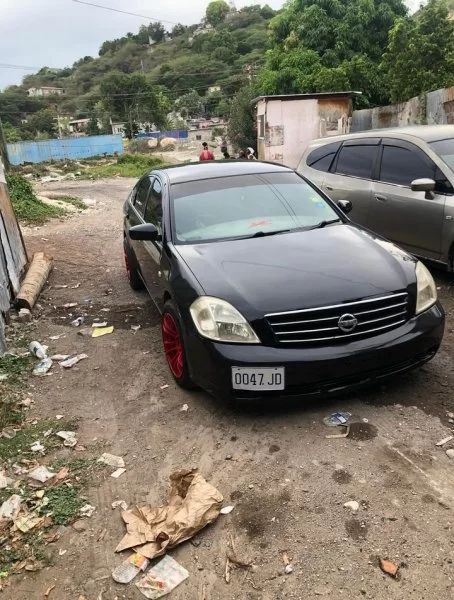 Nissan Teana 2004