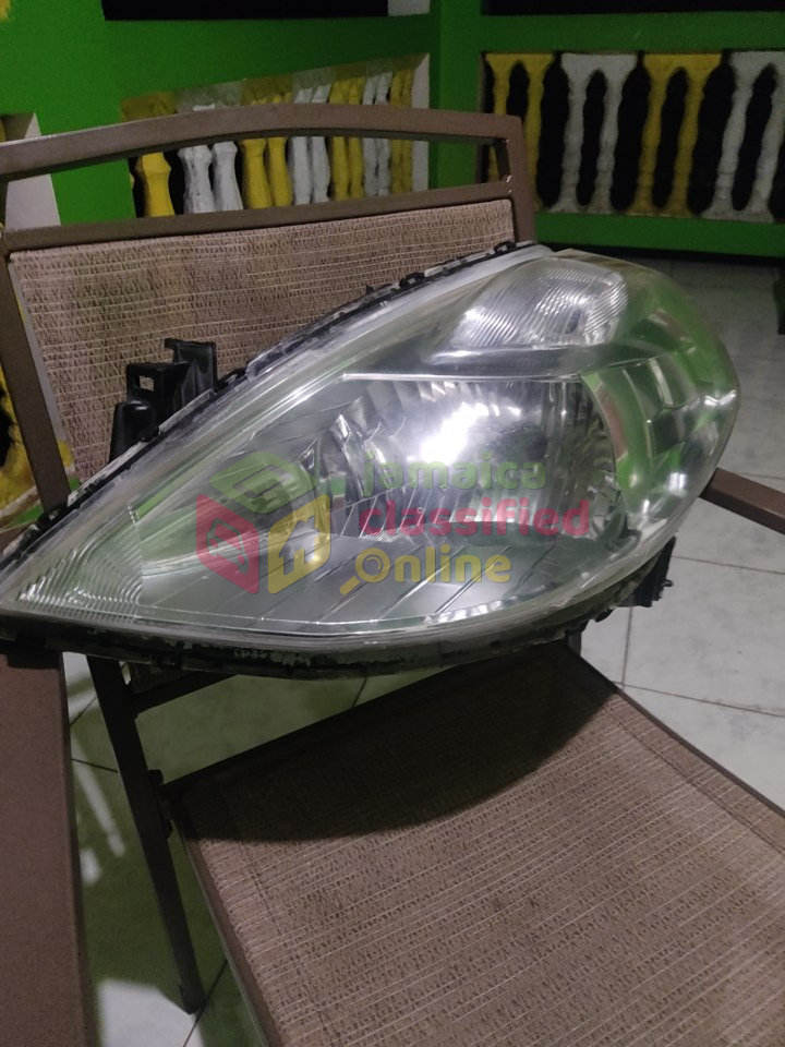 For Sale: Nissan Tiida Left Headlight