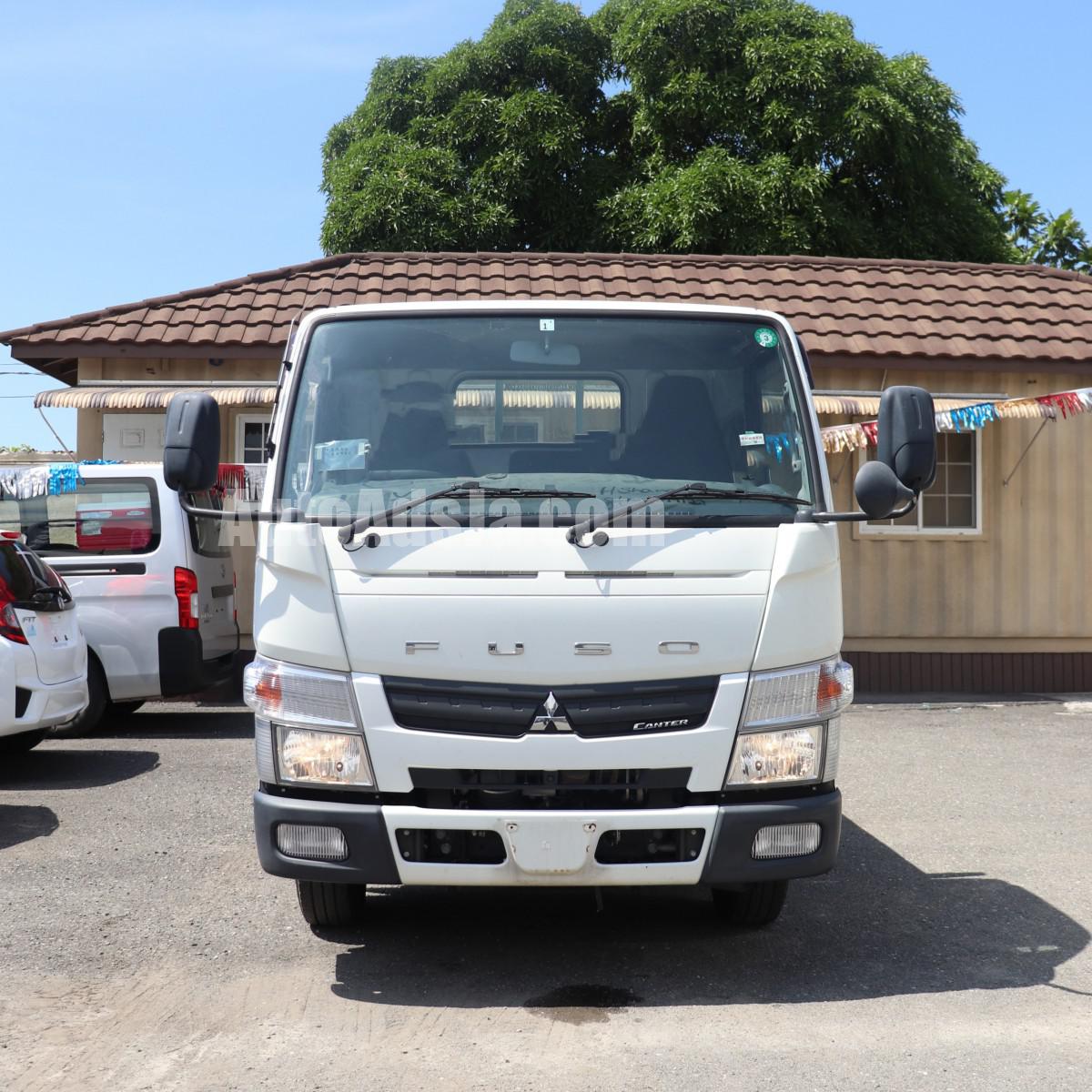 2014 Mitsubishi Canter