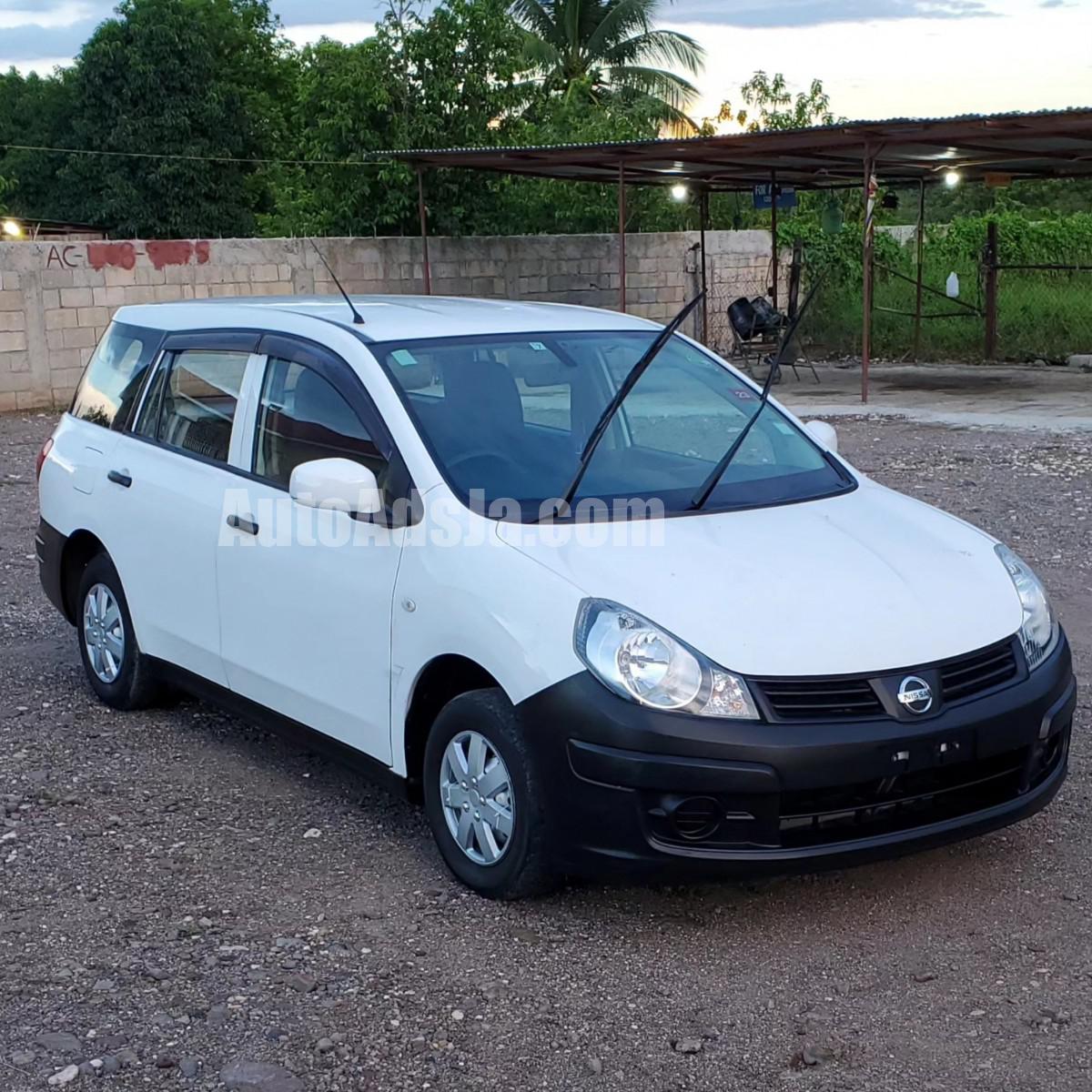 2016 Nissan Ad wagon