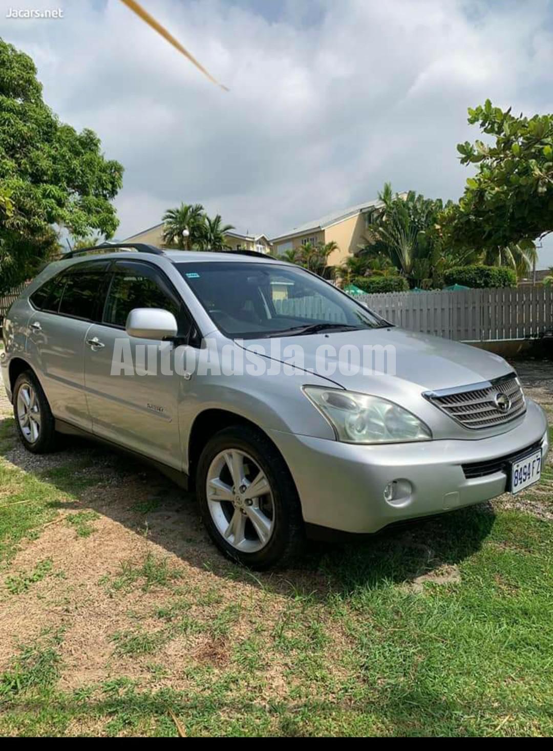 2011 Toyota Harrier hybrid