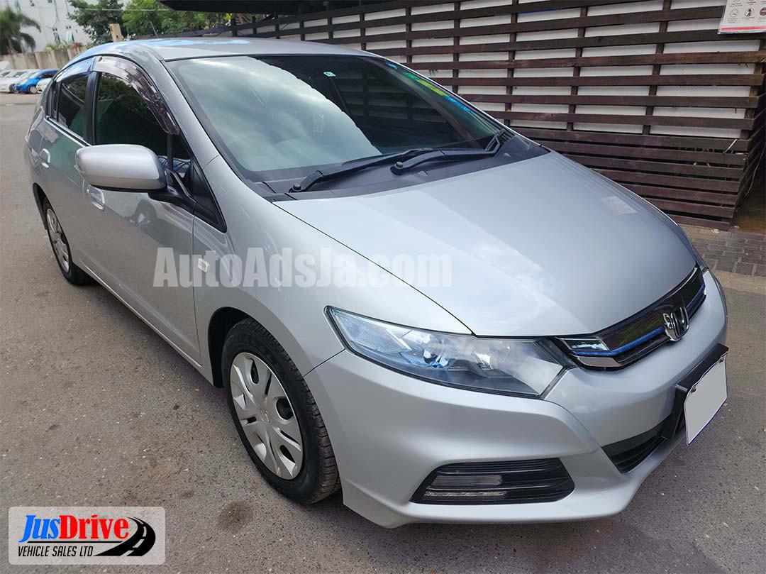2014 Honda INSIGHT