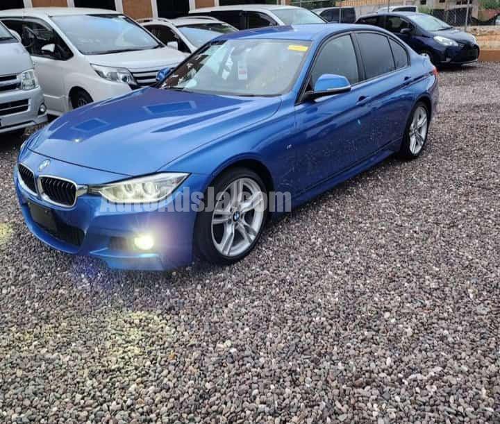 2014 BMW 320 i