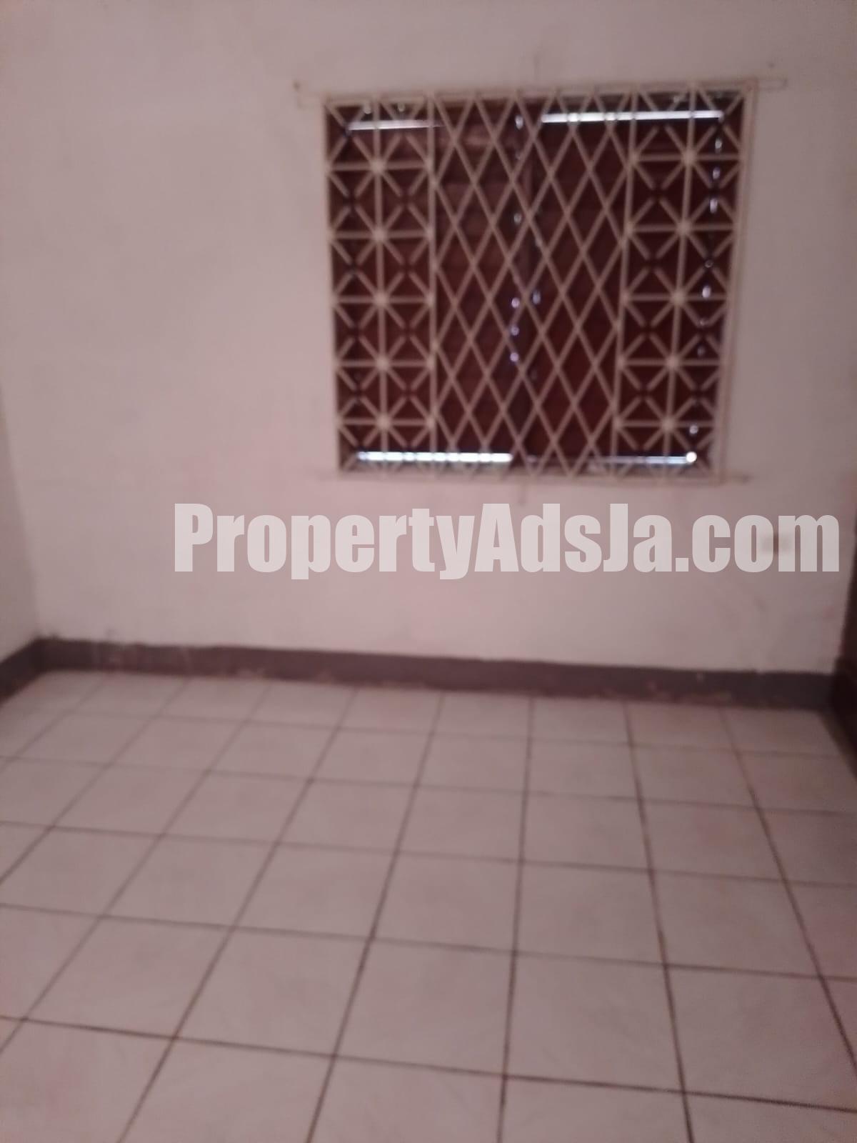 6 bed House For Sale in Glenmuir Heights May Pen, Clarendon, Jamaica