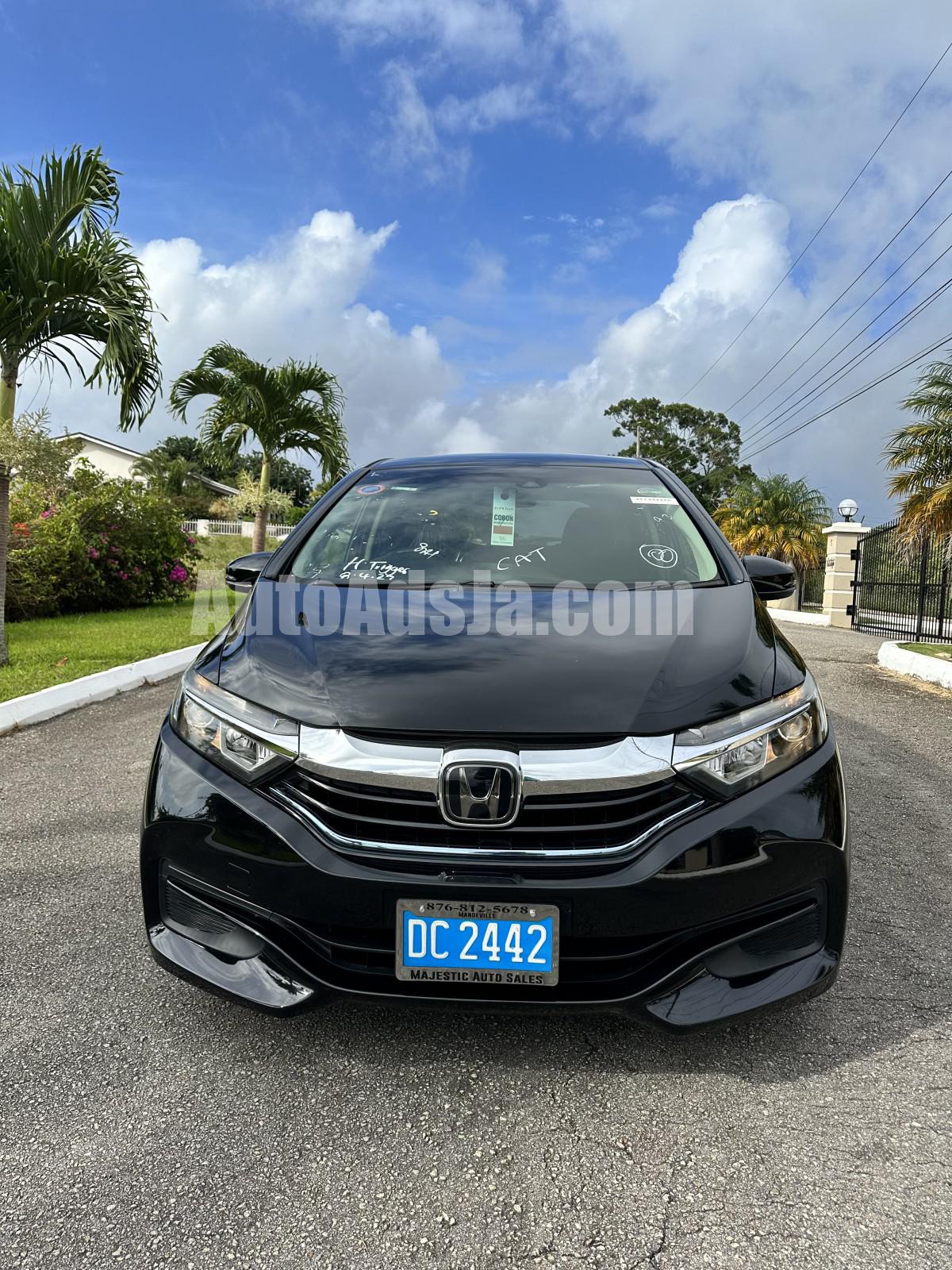 2017 Honda FIT SHUTTLE