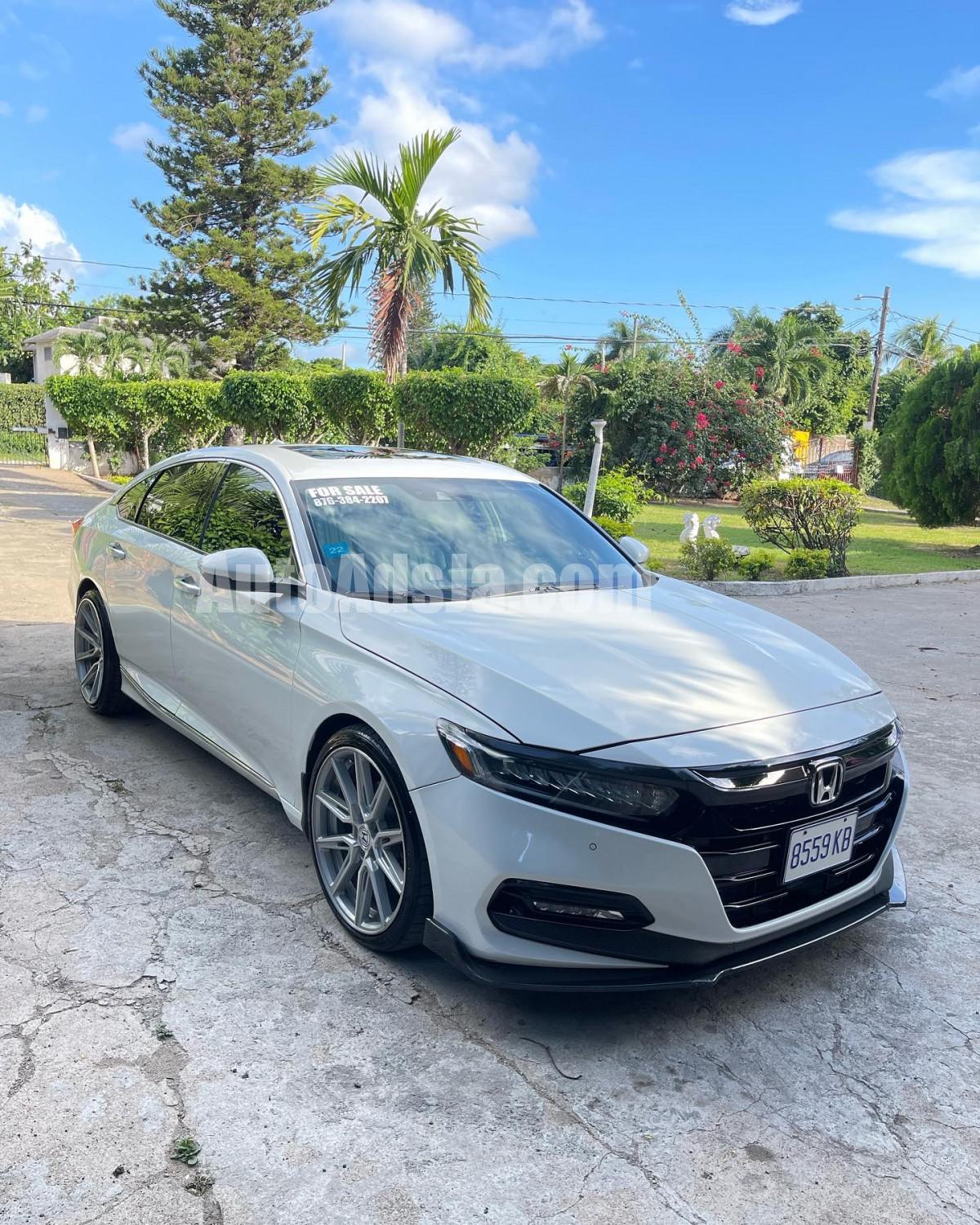 2020 Honda Accord