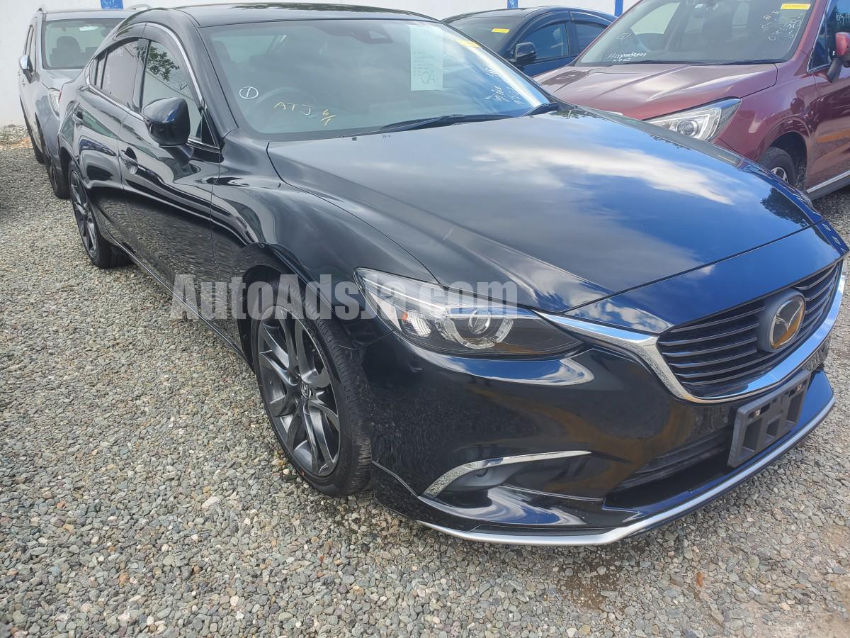 2017 Mazda ATENZA