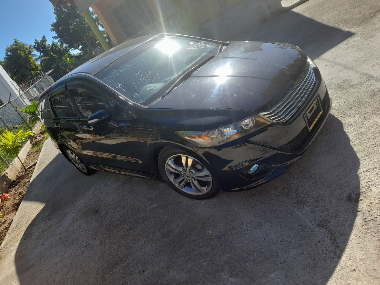 For Sale: Rsz Honda Stream Excellent 2013