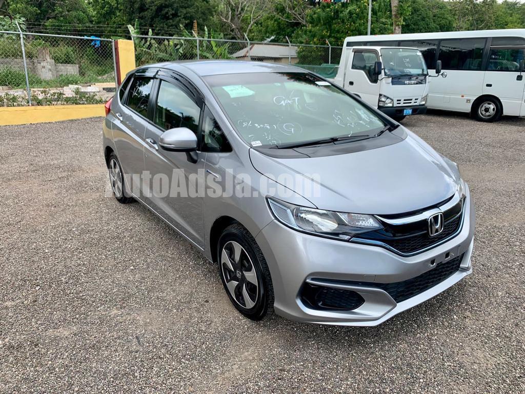 2017 Honda FIT HYBRID