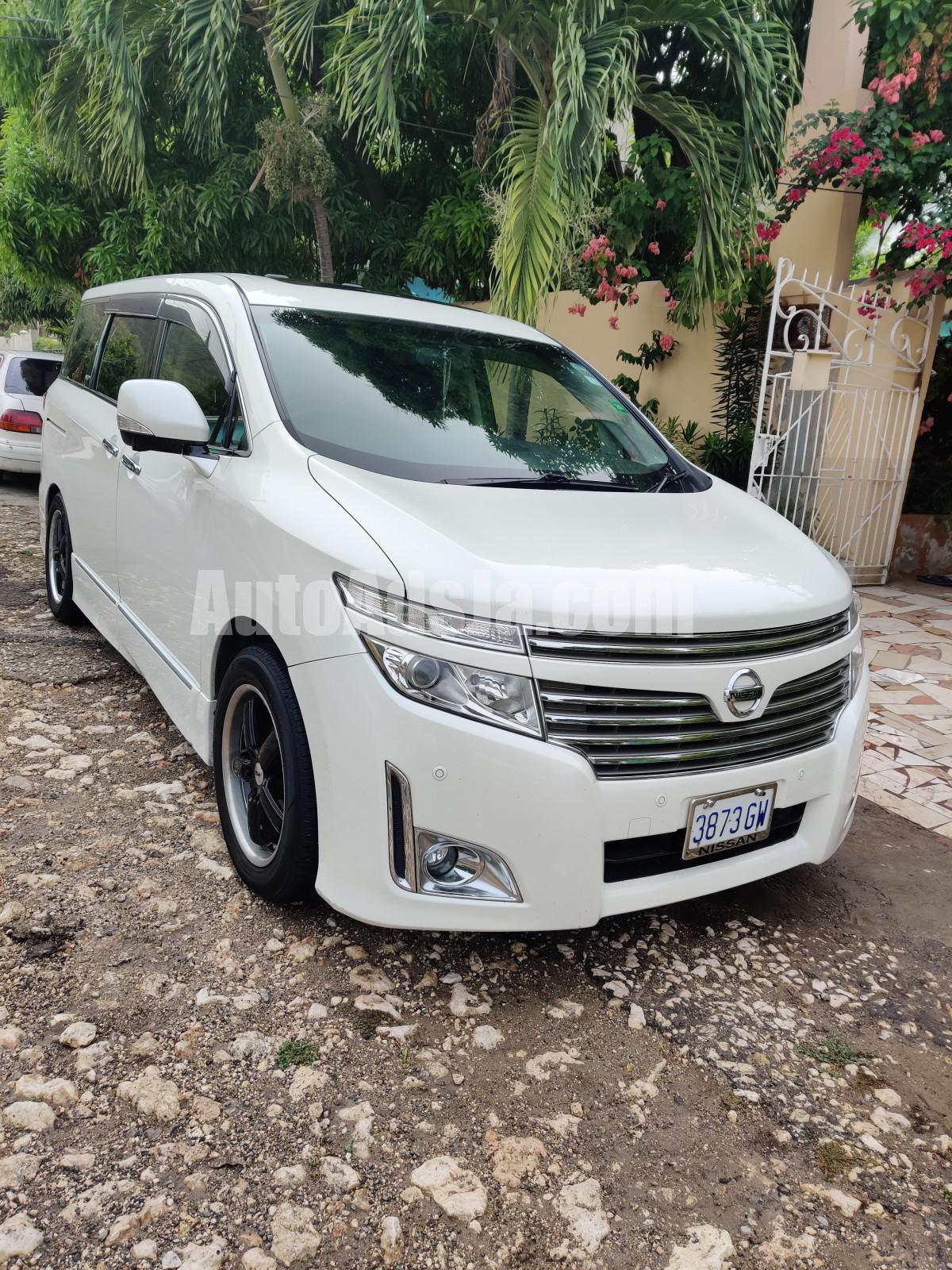 2013 Nissan Elgrand