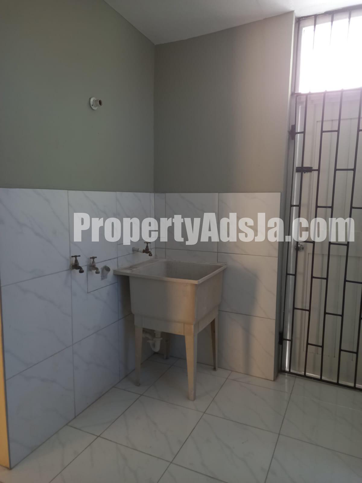 3 bed Townhouse For Rent in Queensbury, Kingston / St. Andrew, Jamaica